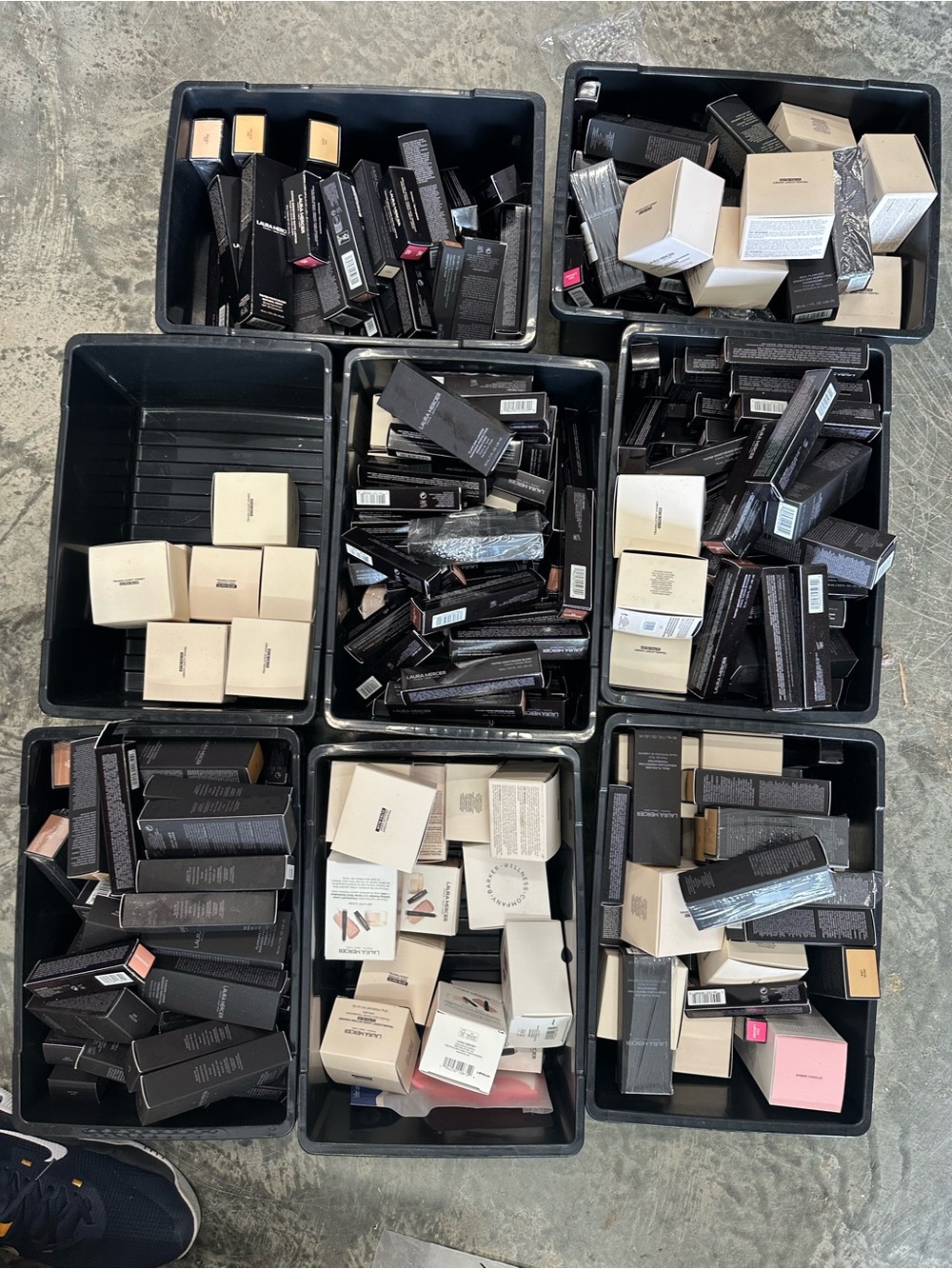 Laura Mercier Makeup lot